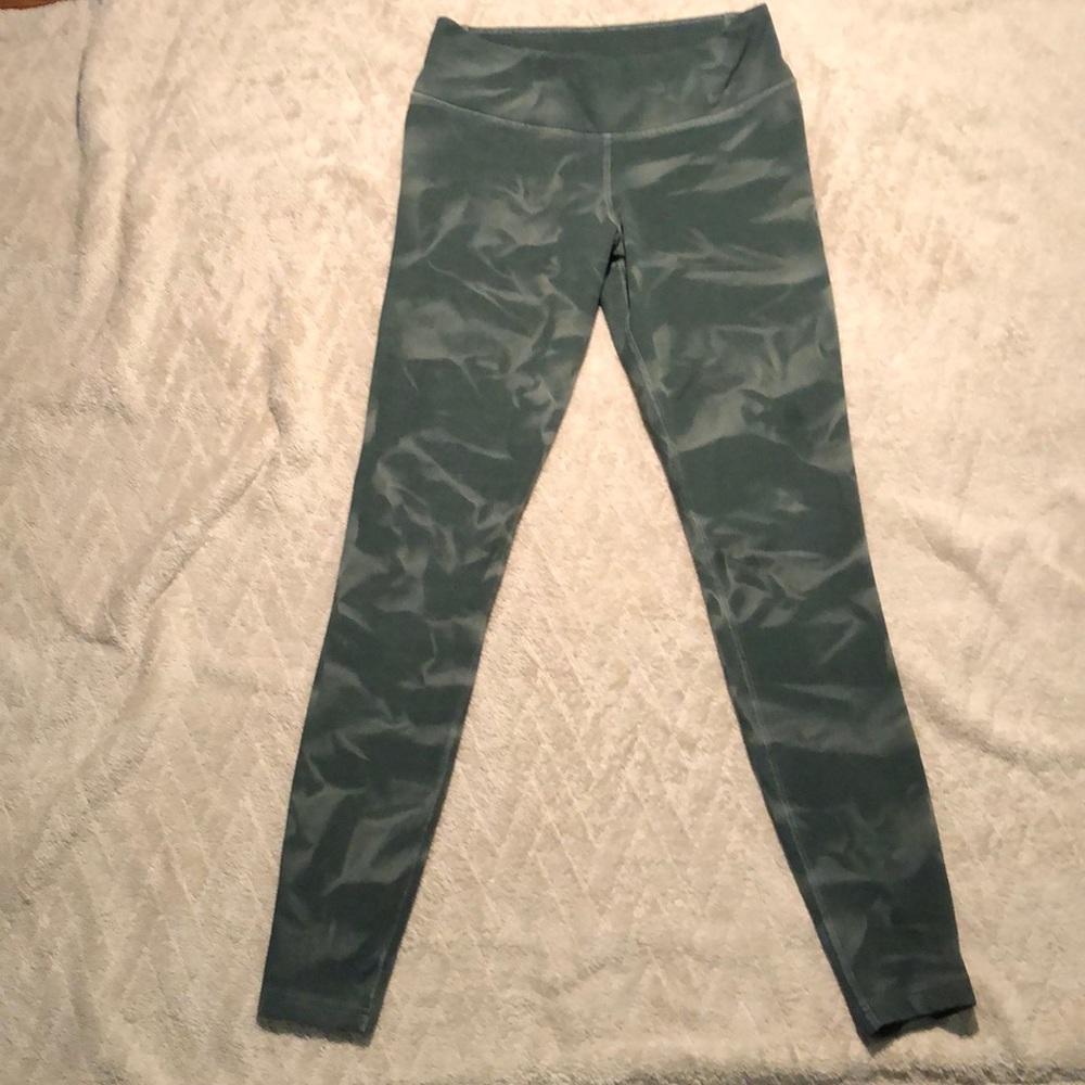 Nike Women’s Size Small Leggings.